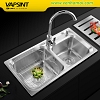 Chậu rửa bát 2 hố kèm vòi rửa, chất liệu inox SUS 304 VNM-8345M