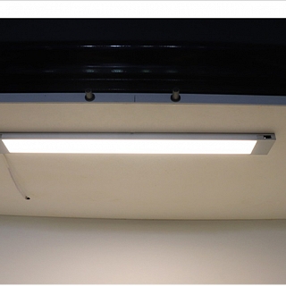 Đèn led thanh chữ nhật cho tủ áo tủ bếp VNM-K06S110